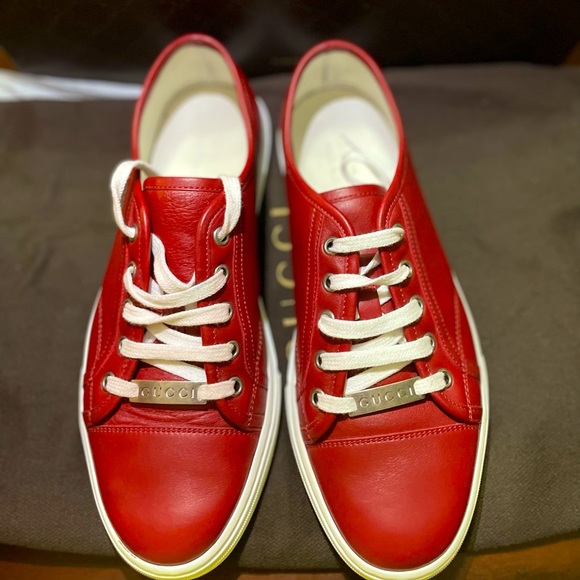 Perfect condition, only worn twice - Picture 1 of 5